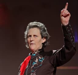 Temple Grandinová: Z neverbálního dítěte světově uznávanou vědkyní i sebeobhájkyní